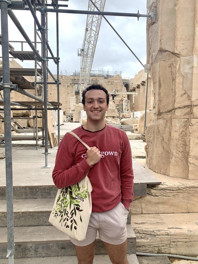 John Freeman behind the ropes at the Parthenon