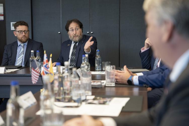 Craig Arnold, Princeton's vice dean for innovation and University innovation officer, gestures during a discussion at the British-American business round-table discussion Nov. 8. (Photo by Harry Mitchell for Choose New Jersey).