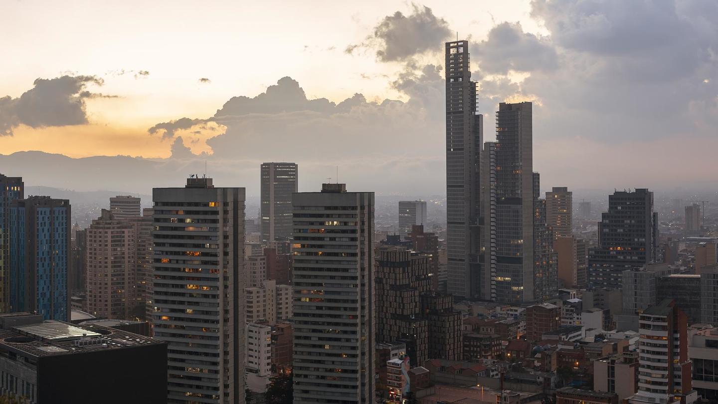 A photo of the Bogata skyline