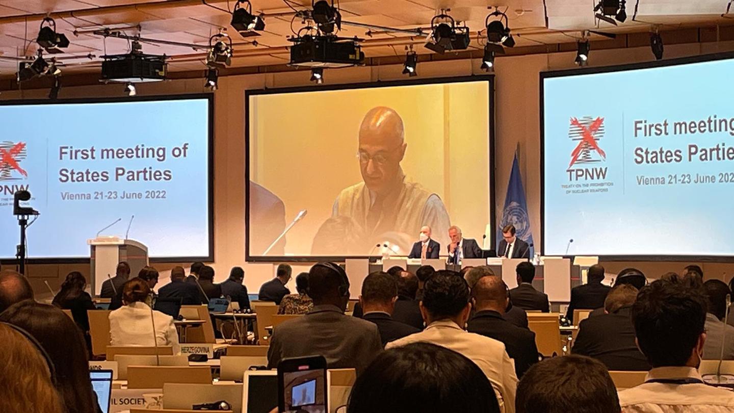 Zia Mian addresses the First Meeting of State Parties to the Treaty on the Prohibition of Nuclear Weapons in Vienna.
