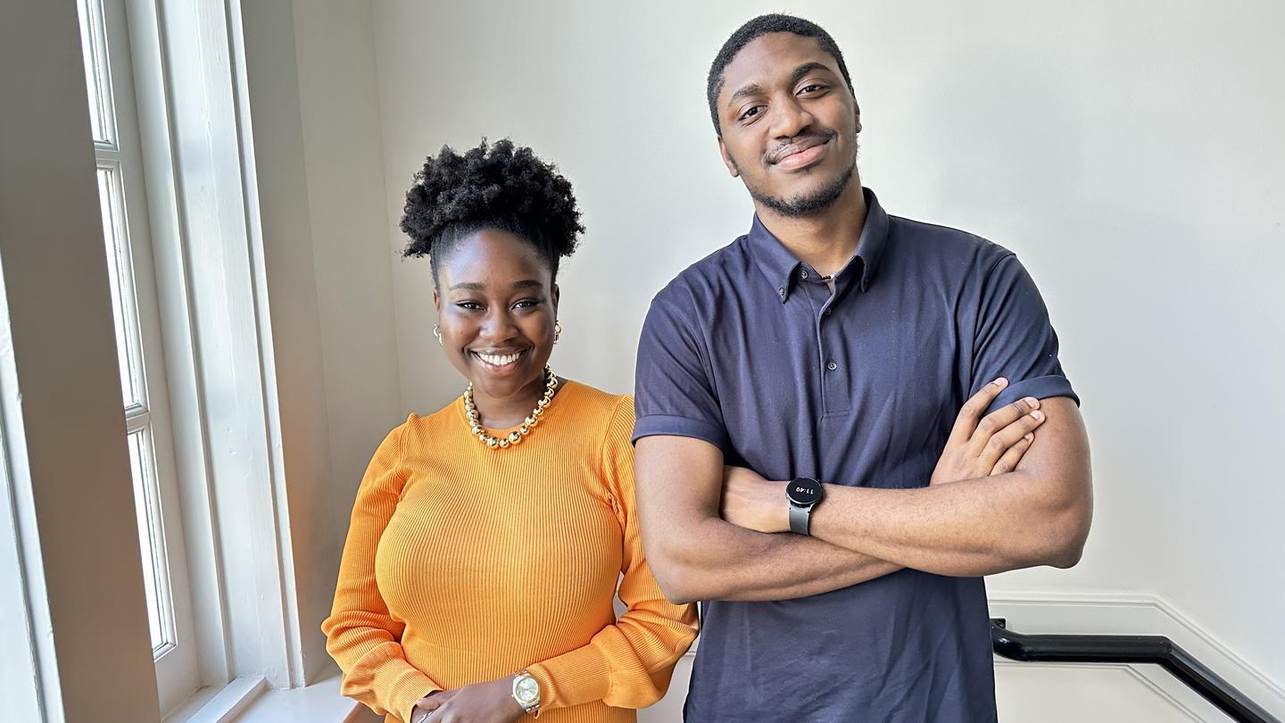 Sydnae Taylor '23 and Mutemwa Masheke '23 pose for a photo