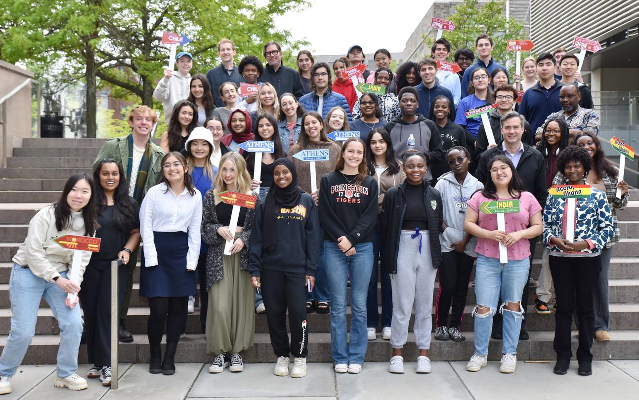 Undergraduate students participating in one of seven 2023 PIIRS Global Seminars