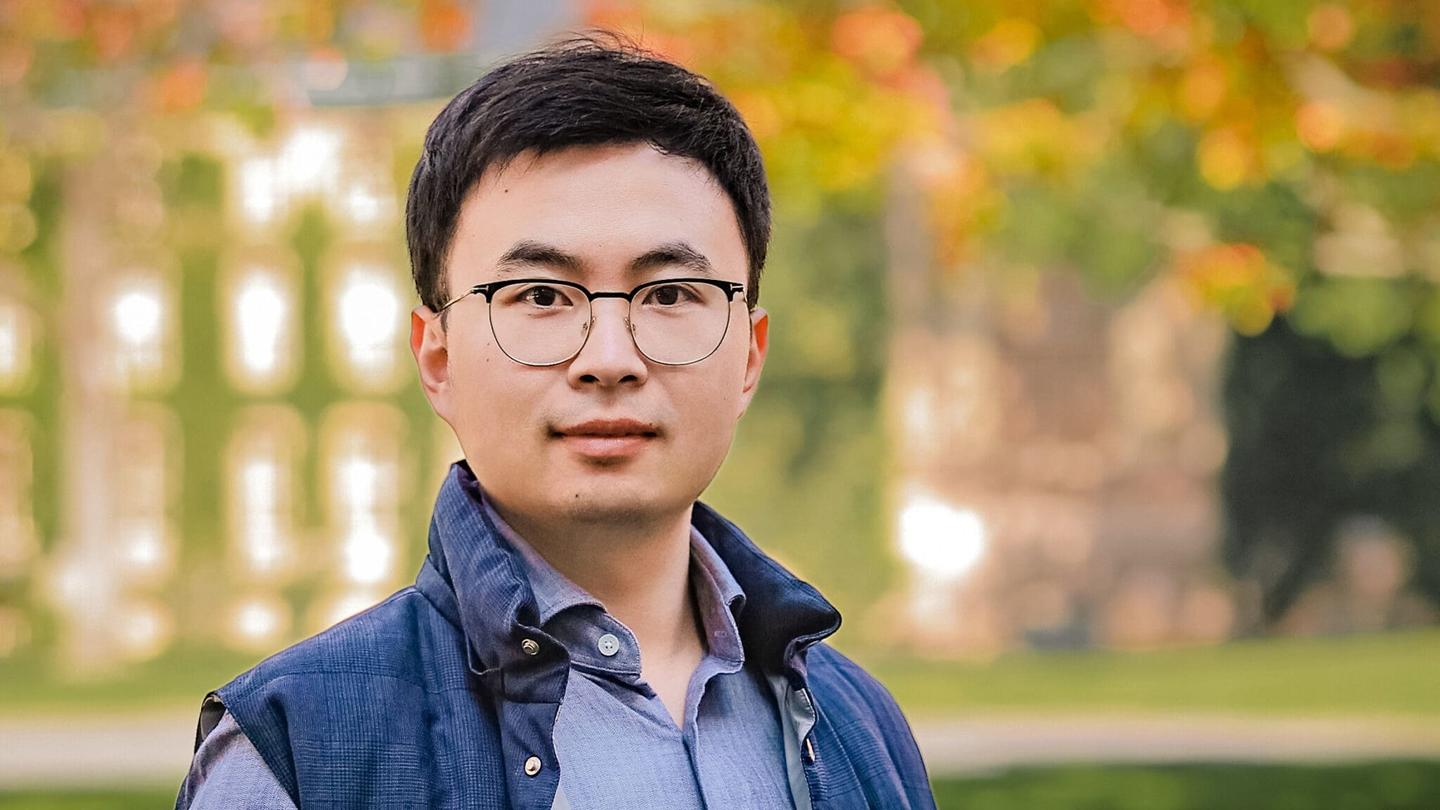 Image of Salen Xie in front of Nassau Hall