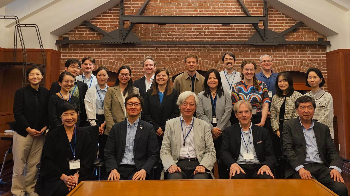 A group of scholars from Princeton and U of Tokyo